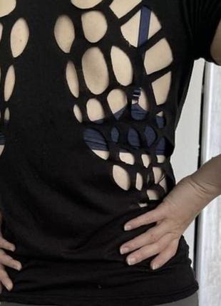 Стильная полупрозрачная легкая черная футболка с крыльями -дирками м подарок
