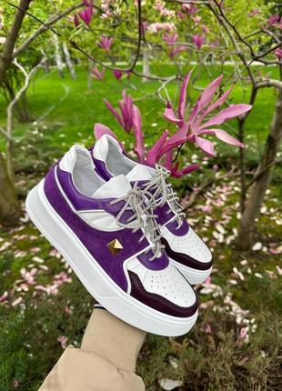 Кеди кросівки по стилю валентино колір на вибір білі з фіолетовим8 фото