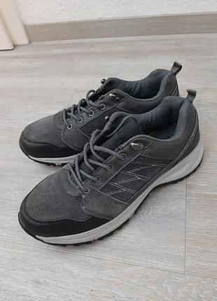 Туристичне взуття walkx