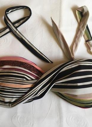 Верх купальника на кісточках