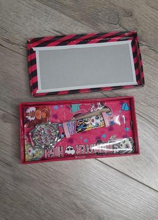 Часы для девочки monster high