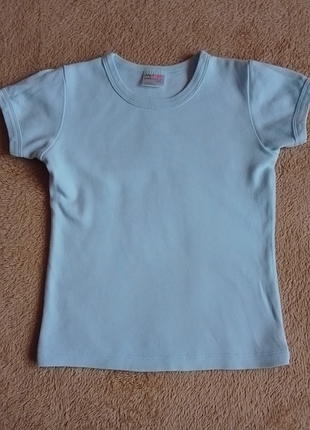 Ніжно блакитна футболка