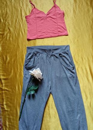 Плотные дом. капри + топ