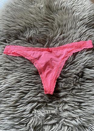 Стильні жіночі трусики стрінги