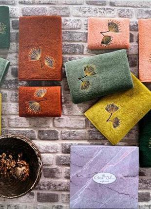 Набір махрових рушників з вишивкою,якісна бавовна7 фото