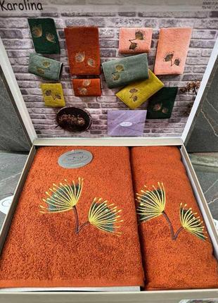 Набір махрових рушників з вишивкою,якісна бавовна