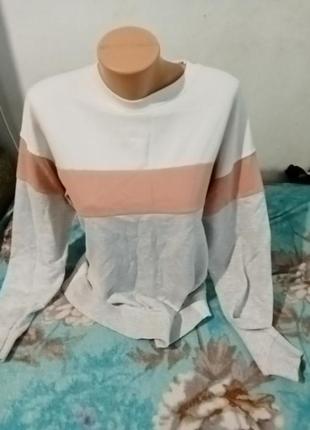 Свитшот /свитер / кофта