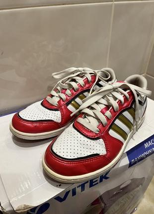 Кросівки adidas adidas vibe touch унисекс1 фото