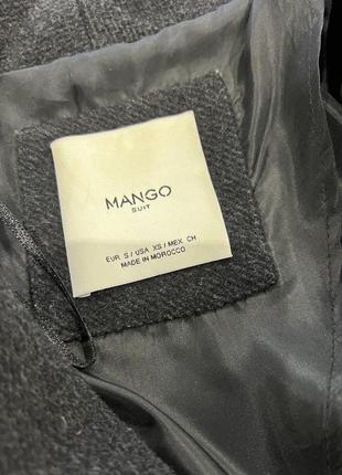 Стильное длинное пальто от mango