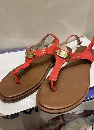Босоніжки вьетнамки michael kors