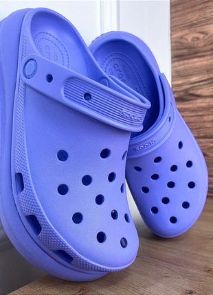 Женские кроксы сабо crocs classic crush violet1 фото