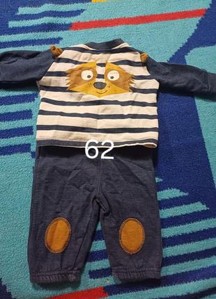 Костюмчик 62р