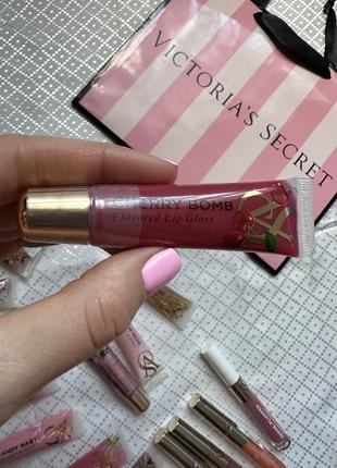 Блеск для губ victoria's secret lip flavor gloss7 фото