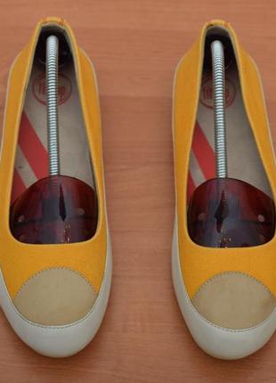 Желтые слипоны, балетки, туфли на платформе fitflop, 41 размер. оригинал7 фото
