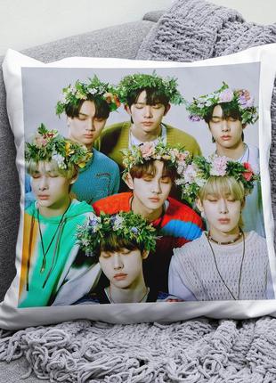 Декоративна подушка плюшева подарунок з принтом kpop enhypen