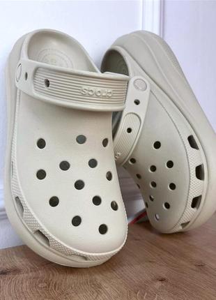 Женские кроксы сабо crocs classic crush bone лидер продаж