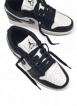 Кросівки nike air jordan 1 low  •white black•7 фото