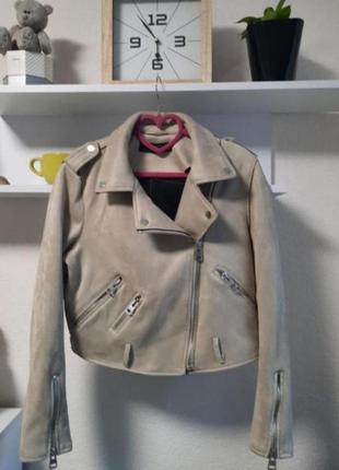 Классная куртка косуха zara