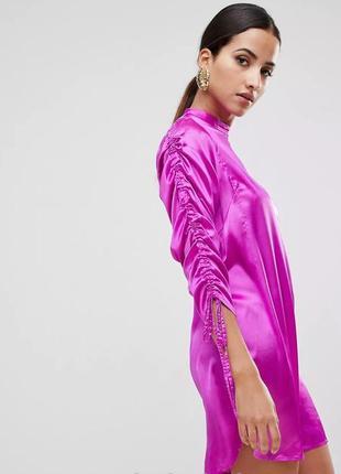 Атласное платье