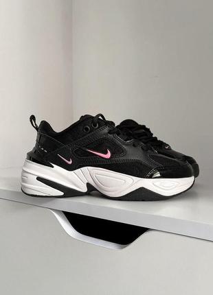 Круті жіночі кросівки nike m2k tekno black pink logo чорні