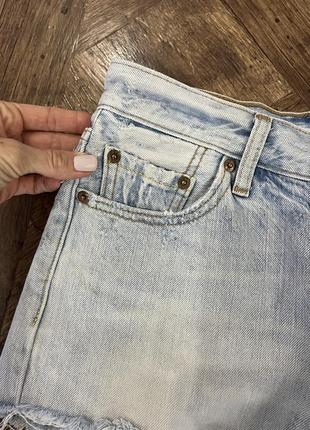 Шорты джинсовые голубые levi’s 5015 фото