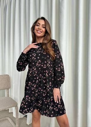 Платье свободного кроя с цветочным принтом