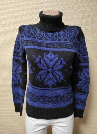 Зимовий теплий светр