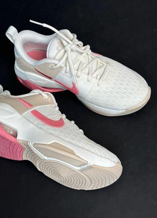 Кросівки жіночі nike air zoom bella 6