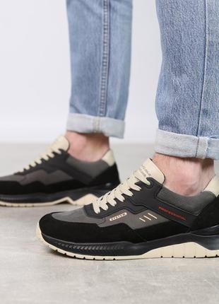 Кросівки чоловічі шкіряні 587976