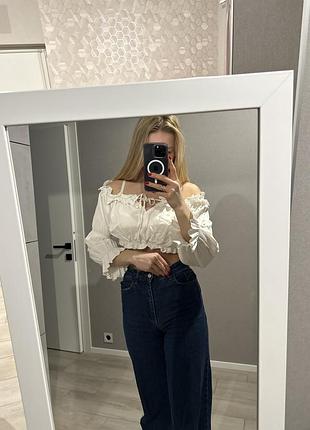 Біла кофтинка 2
