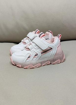 Легкі і м'які кросівки від тм канарейка