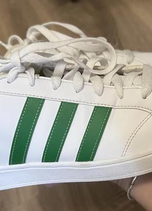 Оригінальні кросівки adidas 2