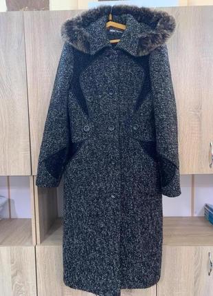 Пальто жіноче зимове