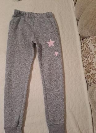 Спортивные штаны