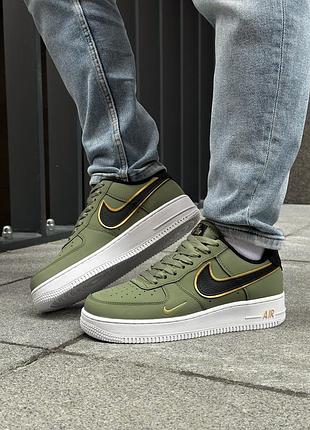 Круті чоловічі кросівки nike air force 1 olive gold black хакі