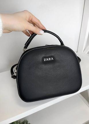 Каркасная сумочка чемоданчика с логотипом