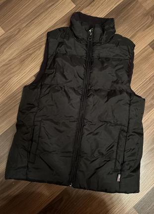 Жилет жилетка