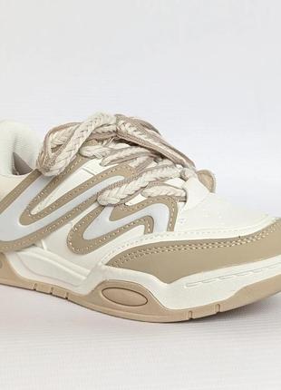 Кроссовки бежевые,белые,шузы детские, демисезонные кроссовки, размер 27,28,30,31,32