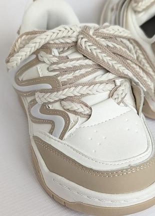 Кроссовки бежевые,белые,шузы детские, демисезонные кроссовки, размер 27,28,30,31,32