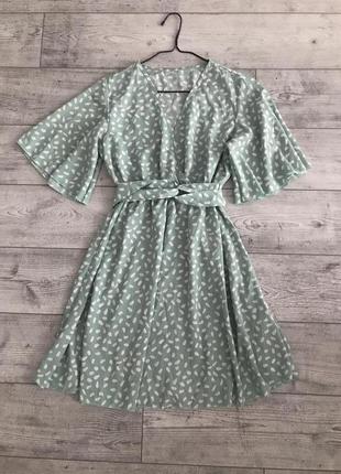 Легкое качественное платье
