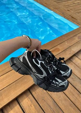 Черные массивные кроссовки в стиле бренда унисекс премиум 36 37 38 39 40 41 42 43 44 452 фото