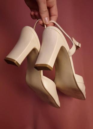 Винтажные кремовые кожаные женские туфли6 фото