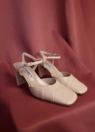 Винтажные кремовые кожаные женские туфли3 фото