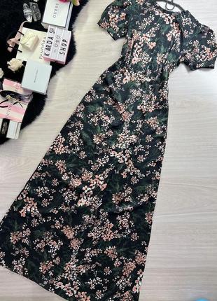 Платье в цветы