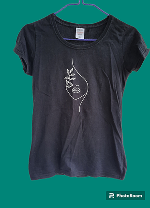 Черная базовая хлопковая футболка майка топ поло с интересным минималистичным рисунком