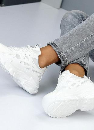 Белые текстильные кроссовки4 фото