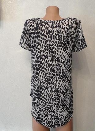 Легкая леопардовая футболка, удлиненная блузка3 фото