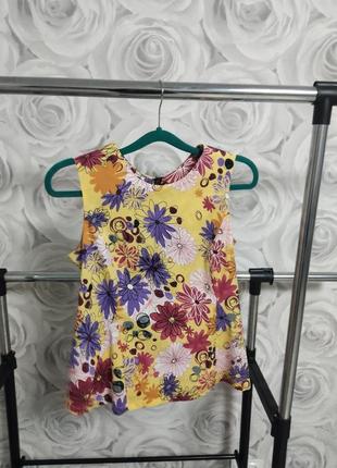 Блуза з квітковим принтом