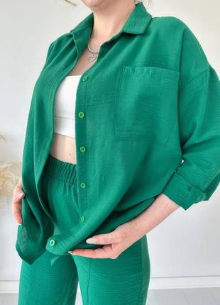 Костюм двойка креп жатка 42-46, 48-52 весна лето стильный костюм брюки рубашка зеленый4 фото