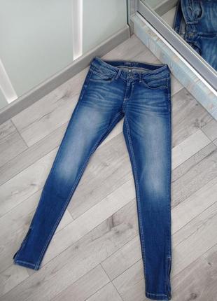 Фірмові джинси skinny